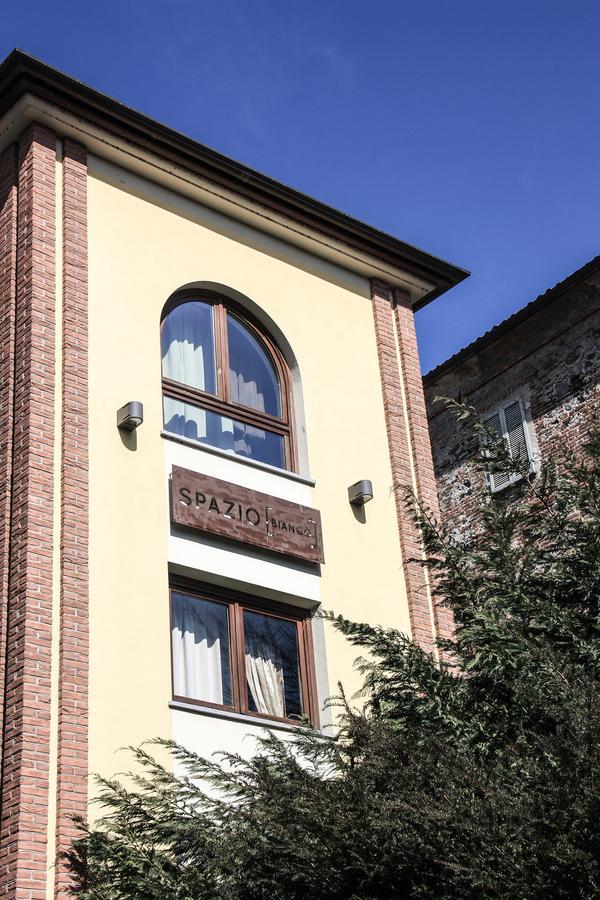 SpazioBianco Ivrea Exteriör bild